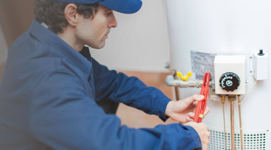 Expert burst pipe repair services in Kissimmee, FL